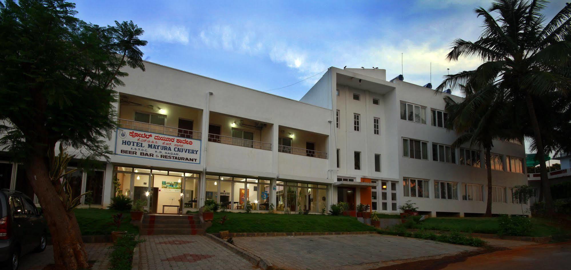 Hosa Kannambādi Kstdc Hotel Mayura Kauvery Krs מראה חיצוני תמונה