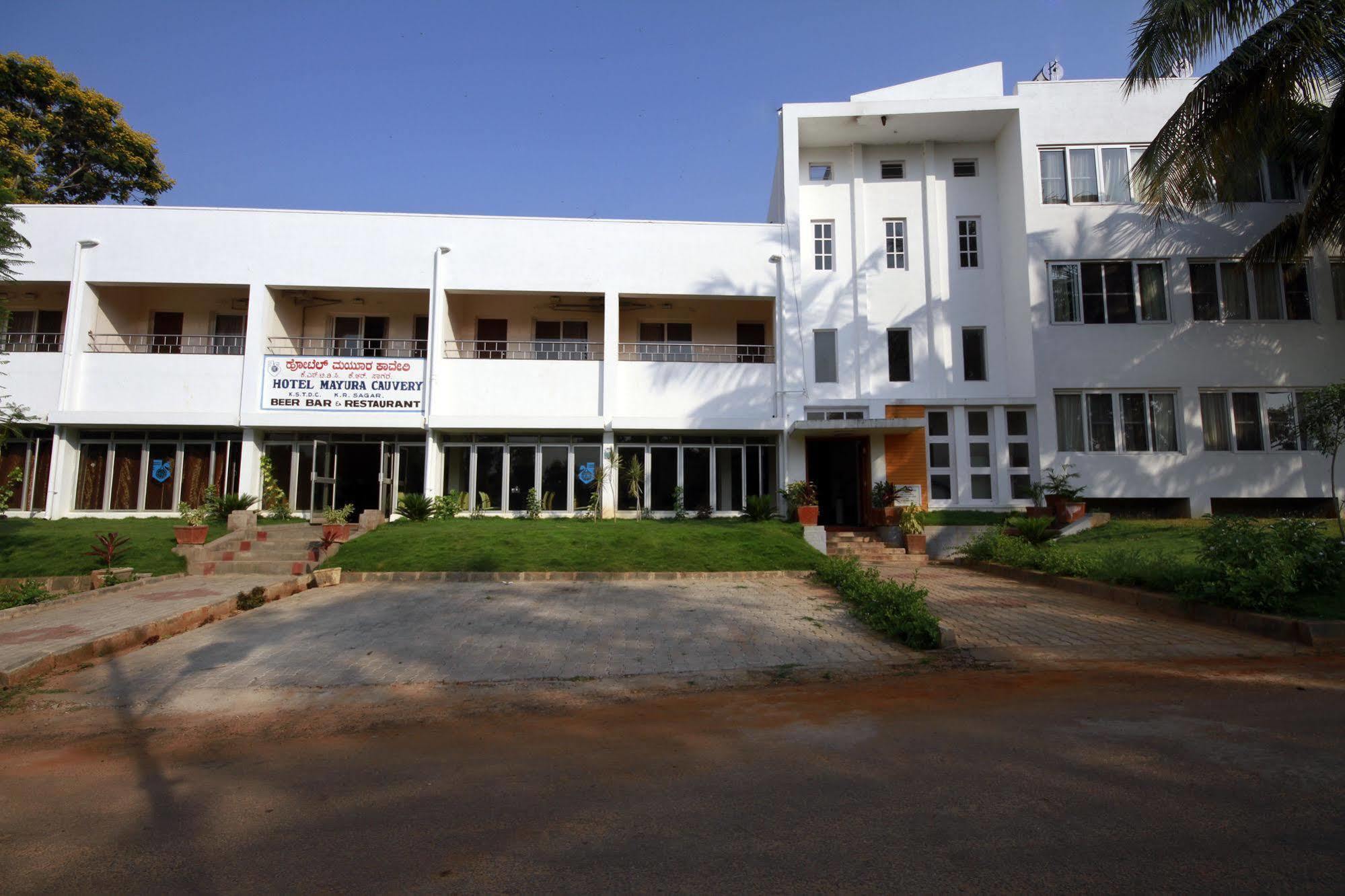 Hosa Kannambādi Kstdc Hotel Mayura Kauvery Krs מראה חיצוני תמונה